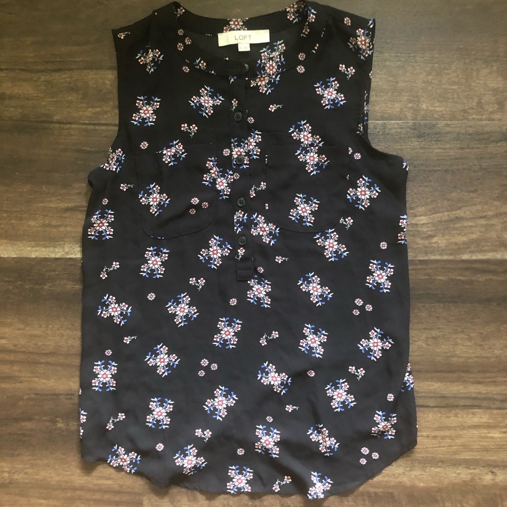 LOFT floral dressy tank🌷
